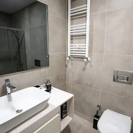 Prime Getaway Luxurious 2br Apt, Perfect Апартаменты Стамбул